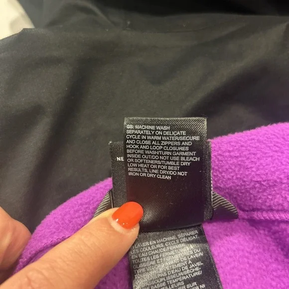 The North Face Girls Size XL 18 Hyvent Jacket 3-in-1 Shell Black Pink Ski Rain - Picture 9 of 16